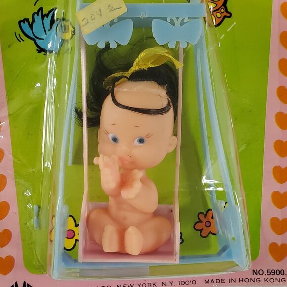 VTG 1971 Itty Bitty Baby Doll Soft 2" Cuddle Doll With Accessory New In Package - Picture 6 of 11